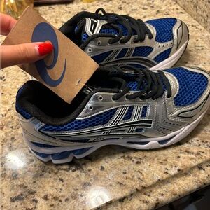 NWT blue and silver ASICS
